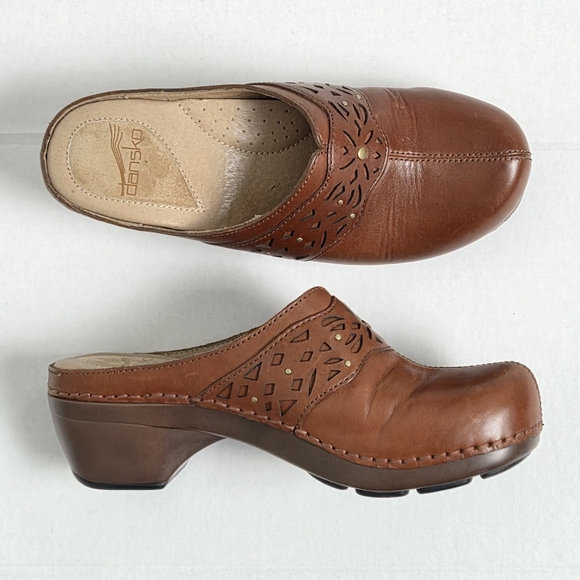 Dansko Shyanne Size 38 (7.5/8) Brown Slip On Leather Clogs Mules - Picture 1 of 10